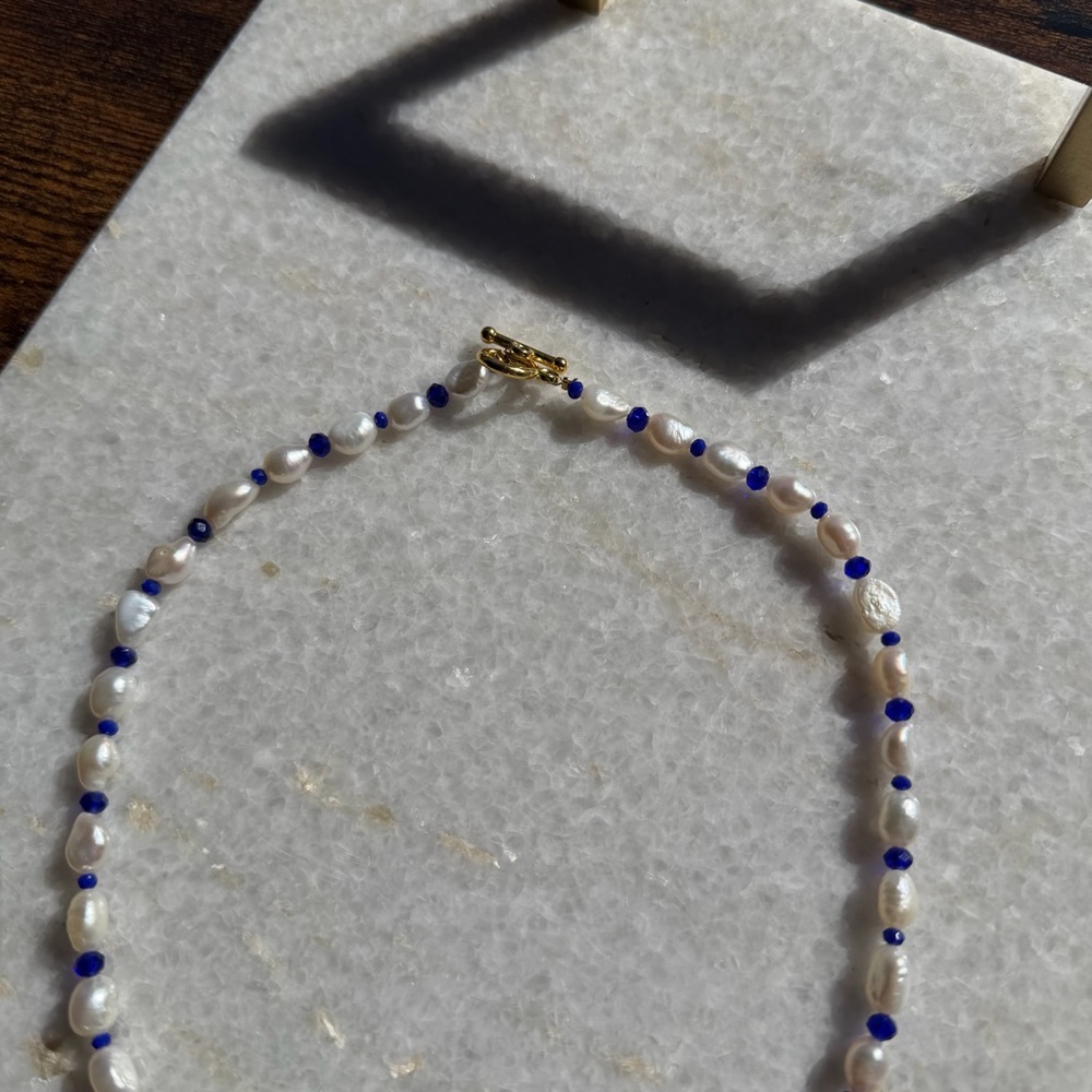 Freshwater Pearl & Blue Crystal Beaded Necklace - Picture 5 of 5